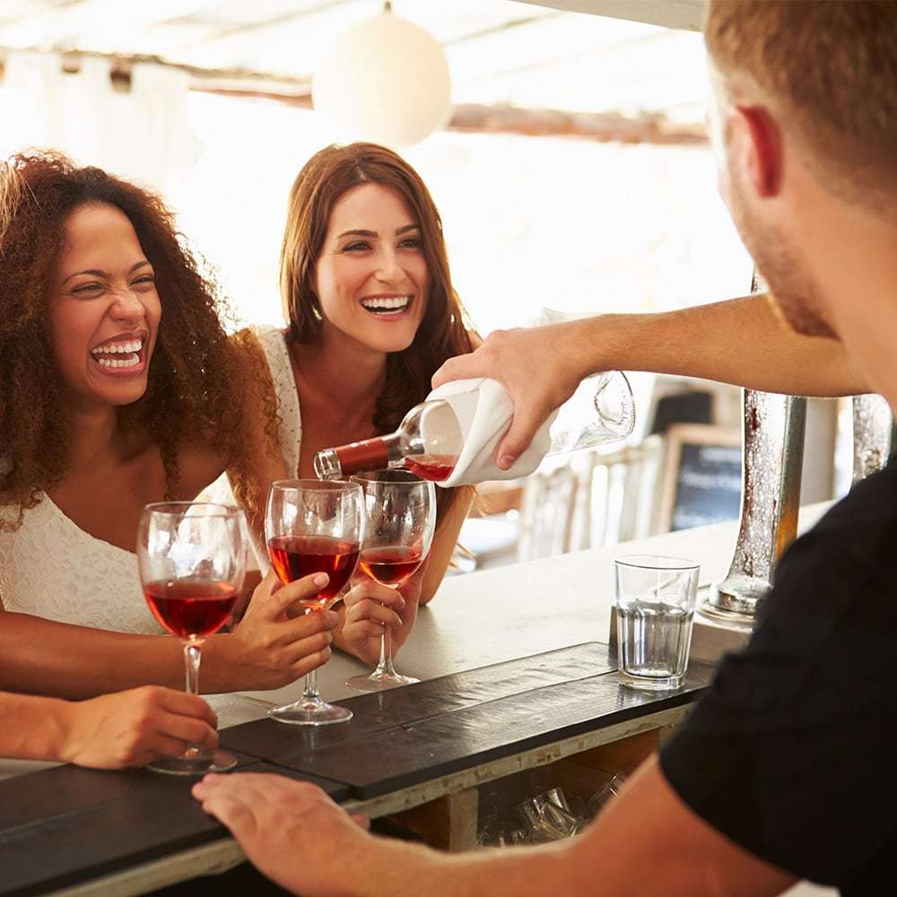 Benefits of a Wine Tasting Room