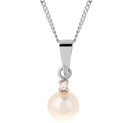 9ct White Gold Pearl Pendant