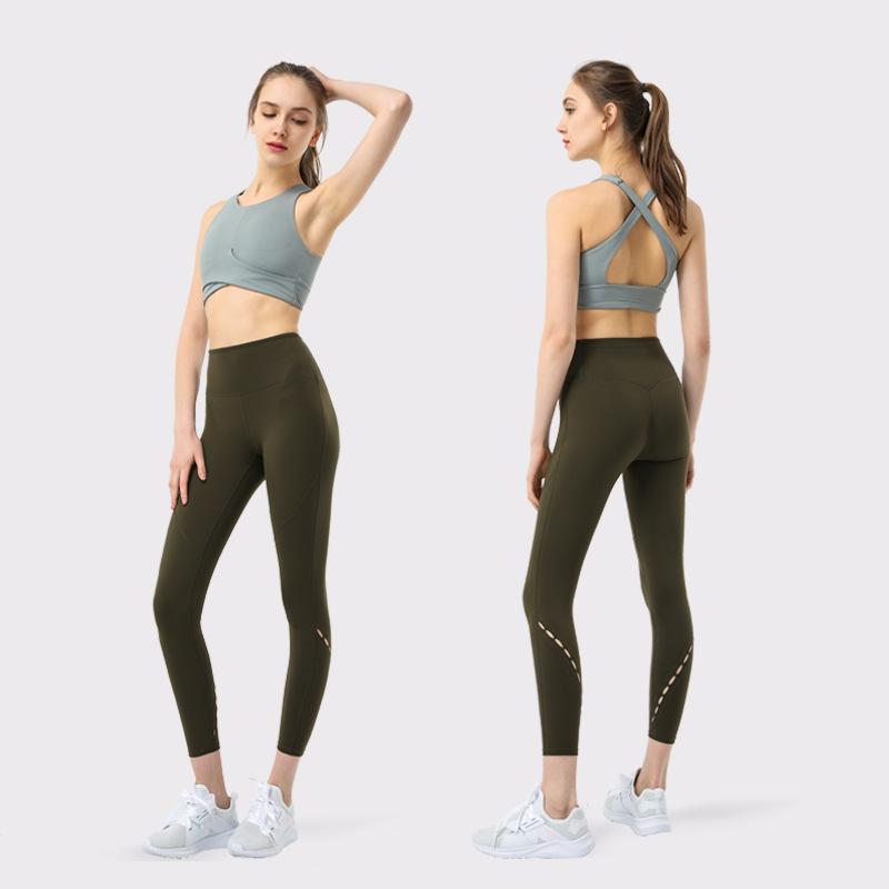 Fashionable Ladies Tight Yoga Suit