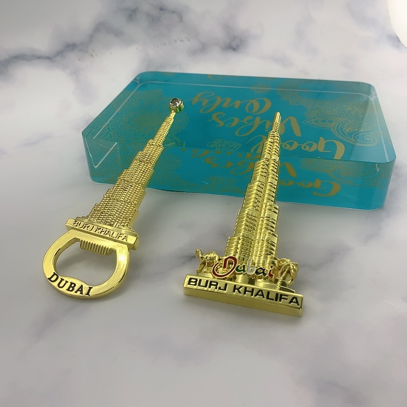 Échantillons gratuits Zinc alliage memo décoration or réfrigérateur aimant Dubaï souvenirs de voyage Halifax antiquités souvenirs 3D réfrigérateur aimant métal